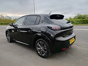 Used 2021 Peugeot E-208 Allure Black - Interior and Exterior details 5