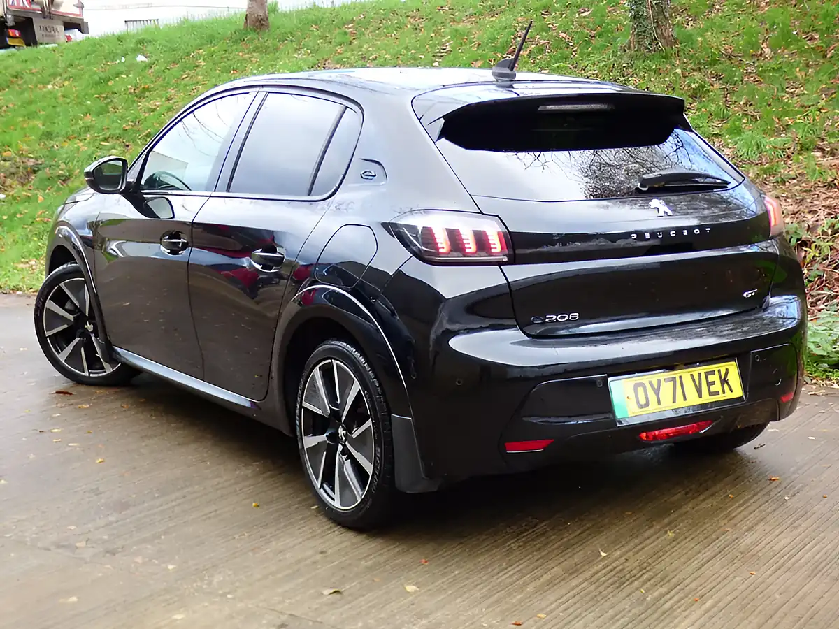 Used 2021 Peugeot e-208 GT Black - Interior and Exterior details 17