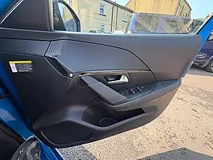 Used 2021 Peugeot e-208 GT Premium Blue - Interior and Exterior details 14