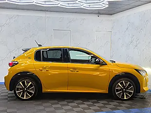 Used 2021 Peugeot e-208 GT Yellow - Interior and Exterior details 8