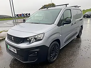 Used 2021 Peugeot E-Partner Professional Premium Grey - Interior and Exterior details 15
