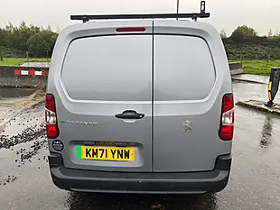 Used 2021 Peugeot E-Partner Professional Premium Grey - Interior and Exterior details 9