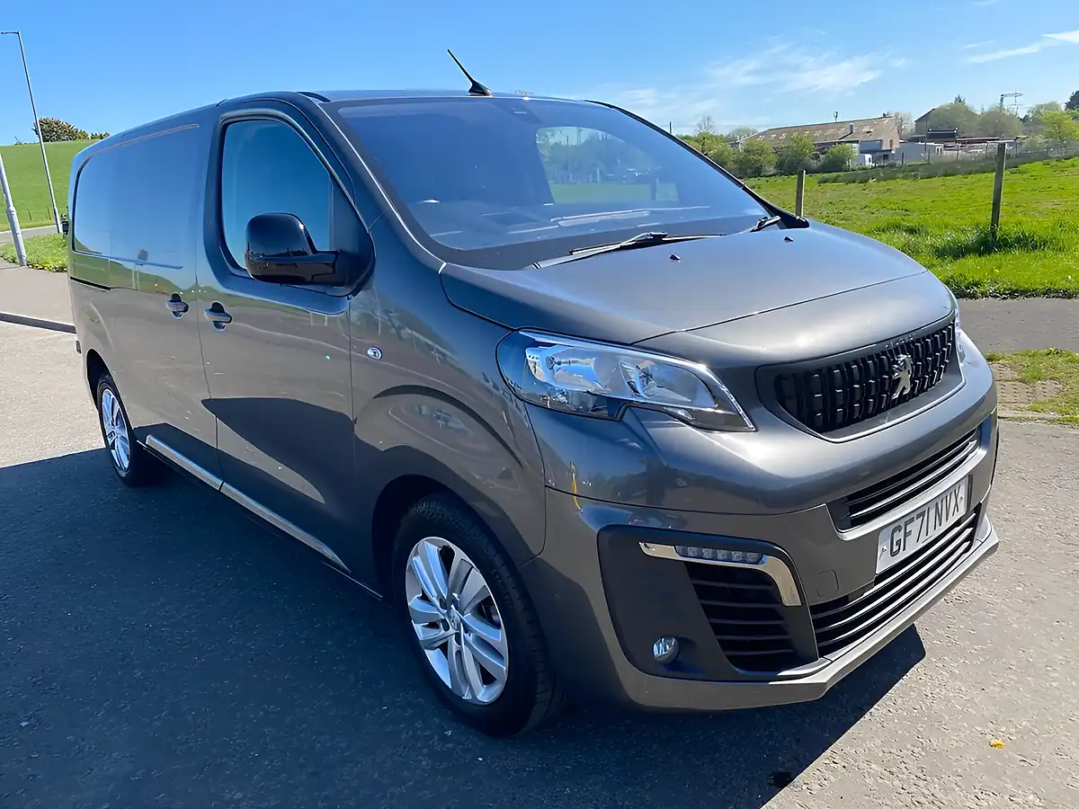 Used 2021 Peugeot Expert Asphalt Premium Nav Grey - Front View