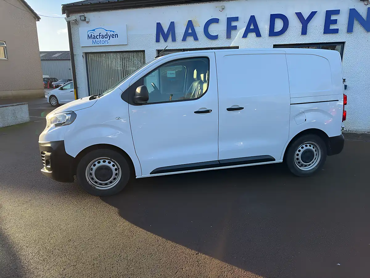 Used 2021 Peugeot Expert Professional Compact White - Interior and Exterior details 6