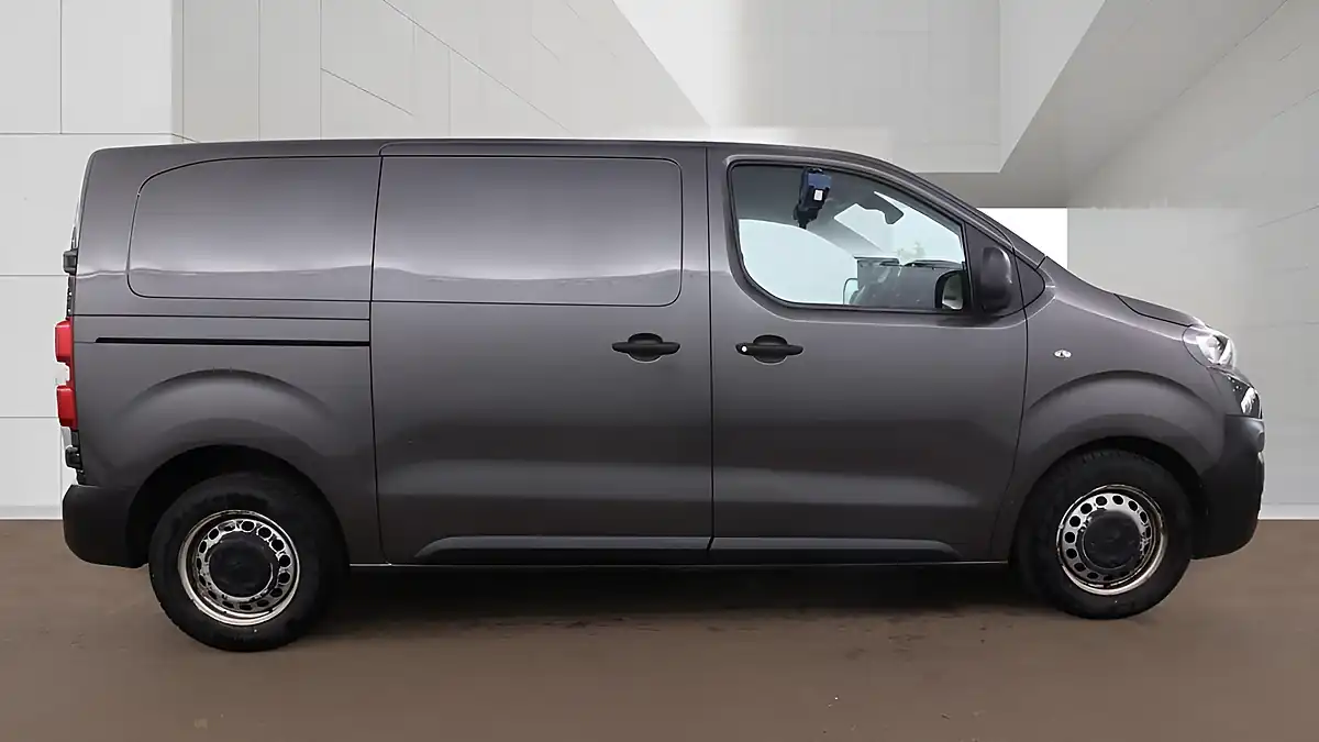 Used 2021 Peugeot Expert Professional Grey - Interior and Exterior details 6