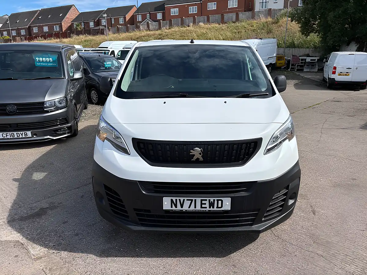 Used 2021 Peugeot Expert Professional Premium White - Interior and Exterior details 2