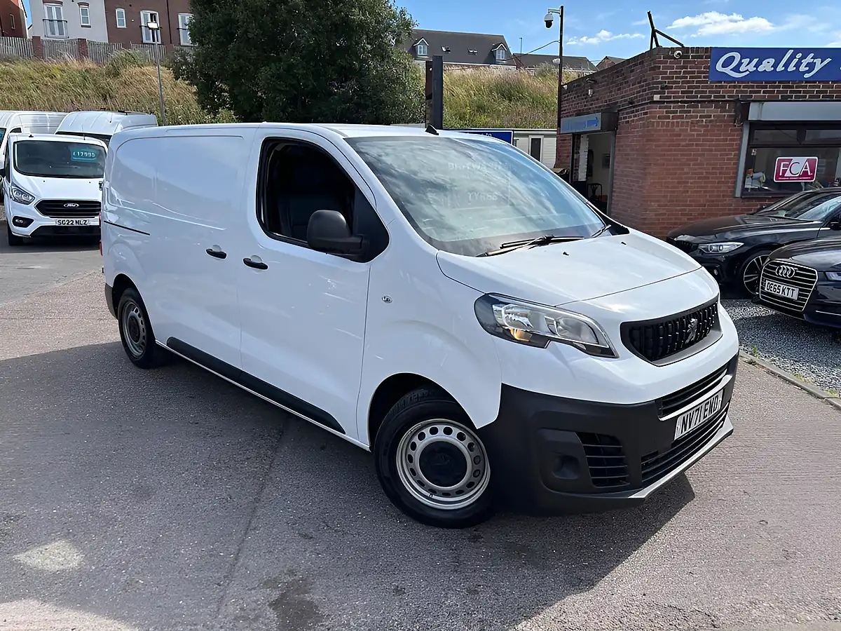 Used 2021 Peugeot Expert Professional Premium White - Interior and Exterior details 3