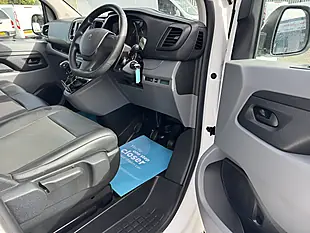Used 2021 Peugeot Expert Professional Premium White - Interior and Exterior details 14