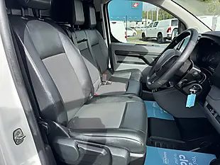 Used 2021 Peugeot Expert Professional Premium White - Interior and Exterior details 15