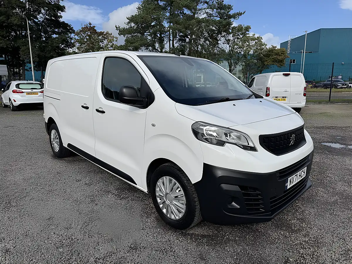 Used 2021 Peugeot Expert Professional Premium White - Interior and Exterior details 3