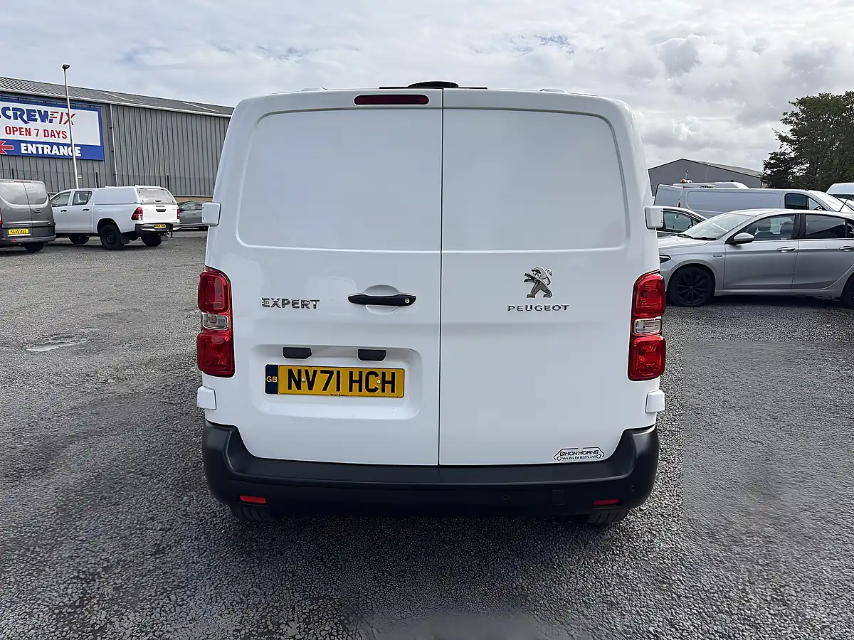 Used 2021 Peugeot Expert Professional Premium White - Interior and Exterior details 6