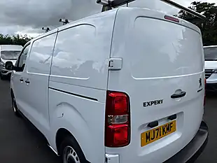 Used 2021 Peugeot Expert Professional White - Interior and Exterior details 18