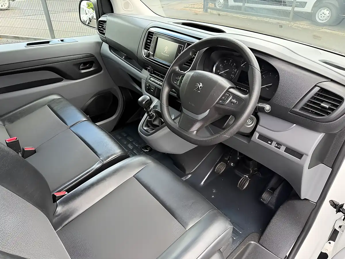 Used 2021 Peugeot Expert Professional White - Interior and Exterior details 3