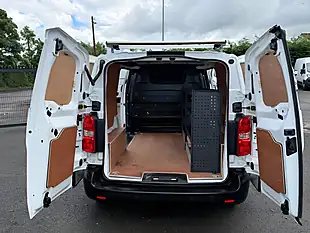 Used 2021 Peugeot Expert Professional White - Interior and Exterior details 4