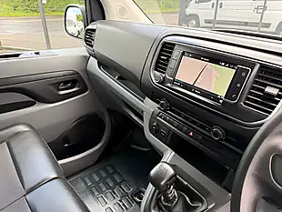 Used 2021 Peugeot Expert Professional White - Interior and Exterior details 6