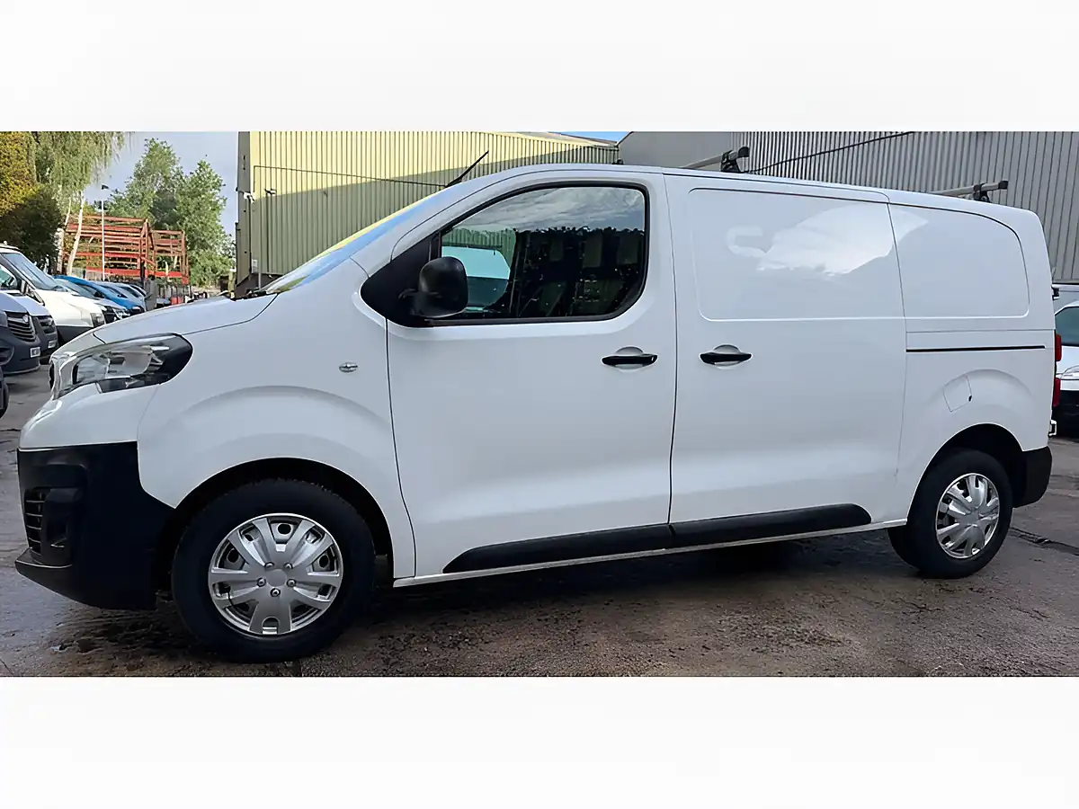 Used 2021 Peugeot Expert Professional White - Interior and Exterior details 14