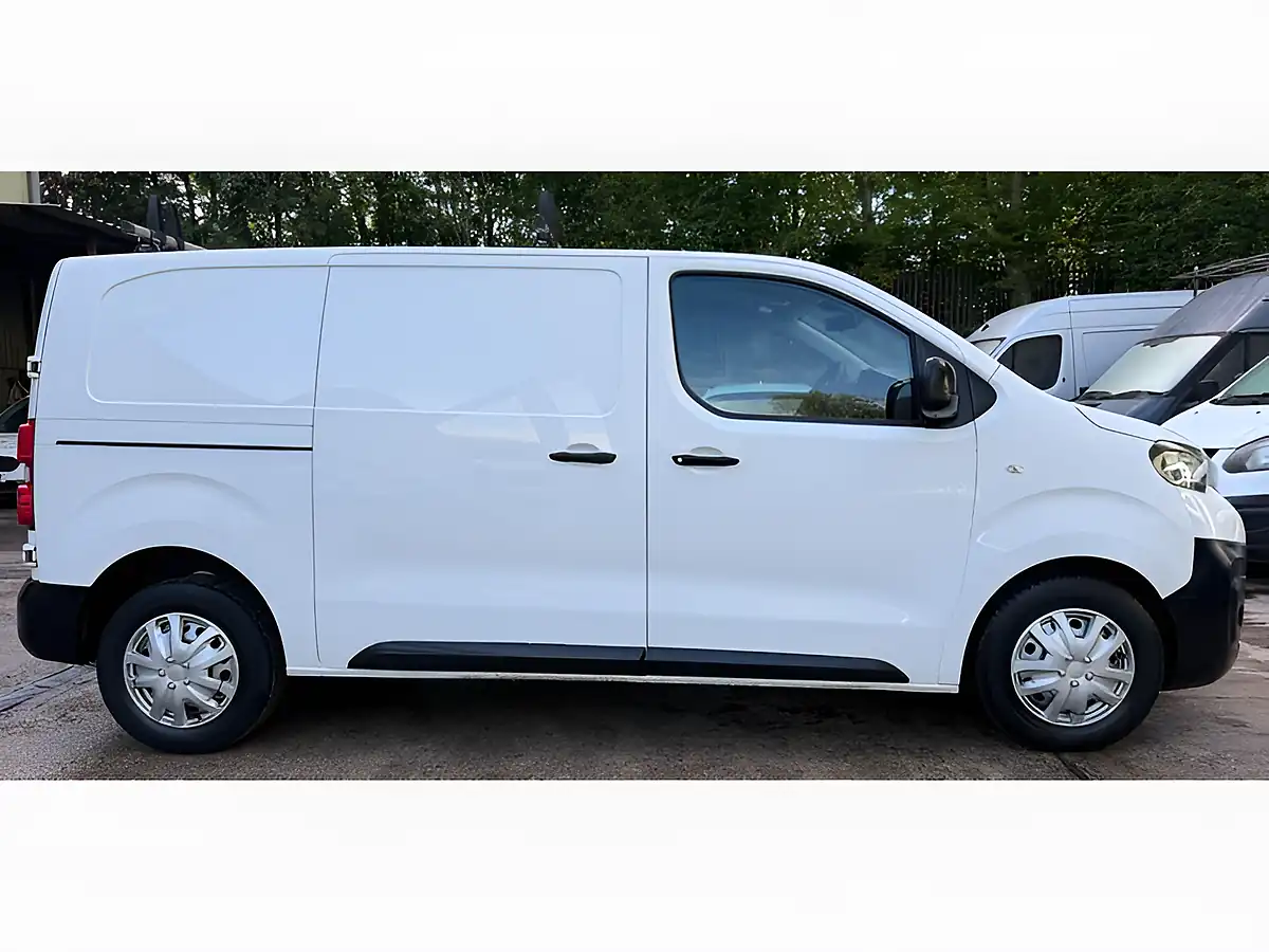 Used 2021 Peugeot Expert Professional White - Interior and Exterior details 5