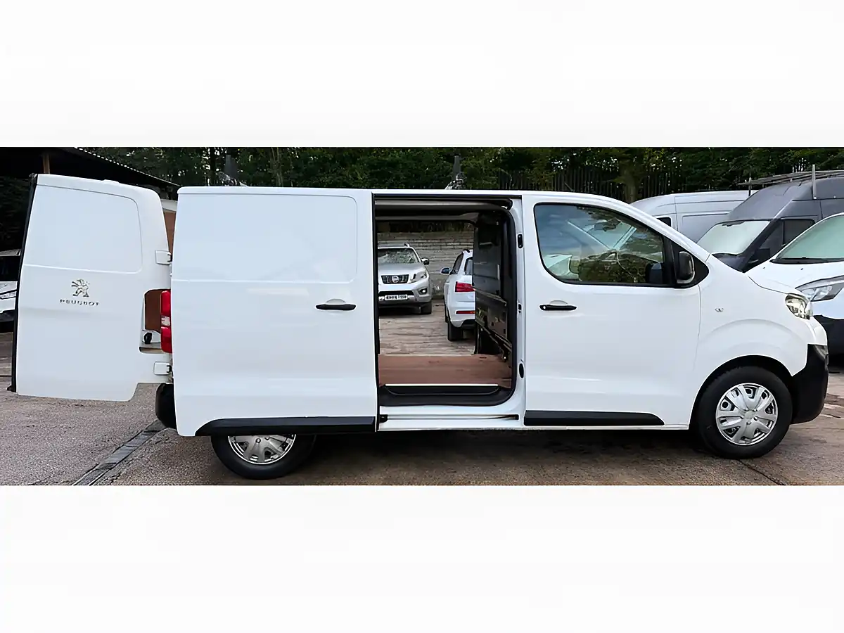 Used 2021 Peugeot Expert Professional White - Interior and Exterior details 6