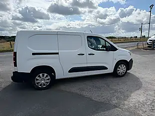 Used 2021 Peugeot Partner 950 Professional Long White - Interior and Exterior details 3