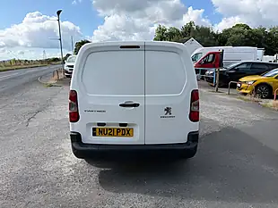 Used 2021 Peugeot Partner 950 Professional Long White - Interior and Exterior details 5