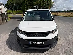 Used 2021 Peugeot Partner 950 Professional Long White - Interior and Exterior details 9