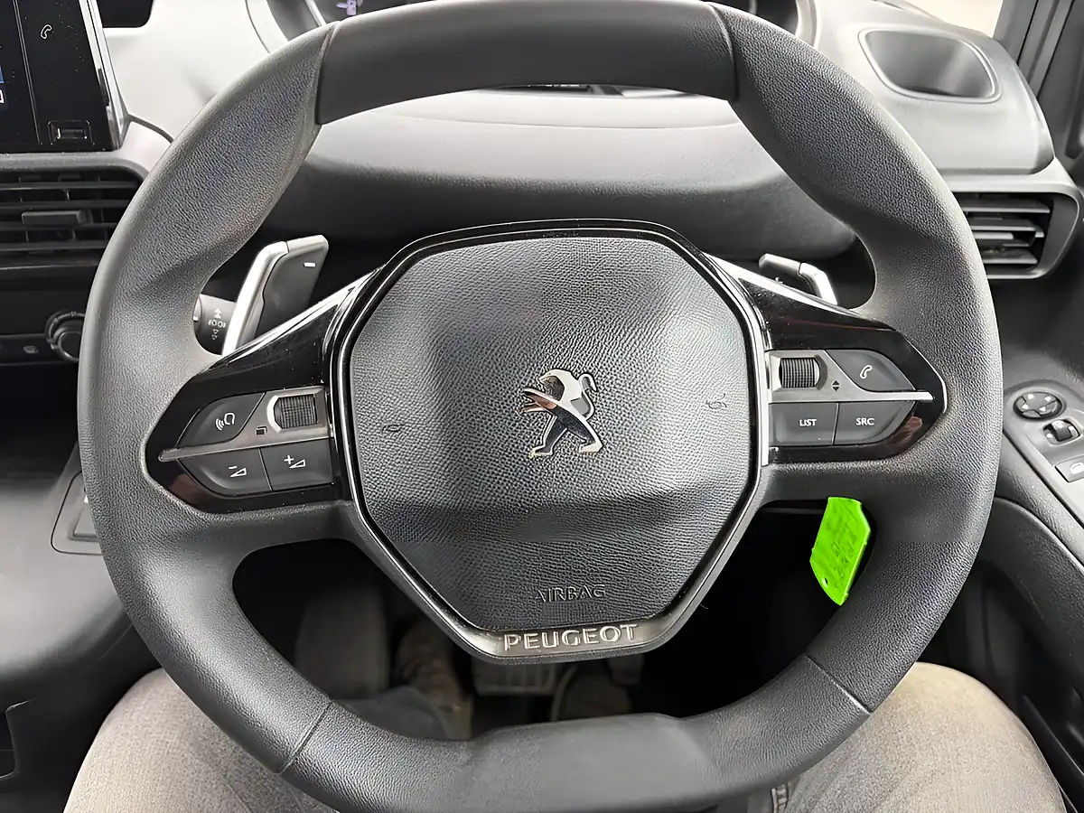Used 2021 Peugeot Partner Asphalt Premium Grey - Interior and Exterior details 17