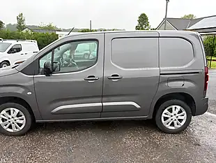 Used 2021 Peugeot Partner Asphalt Premium Grey - Interior and Exterior details 7