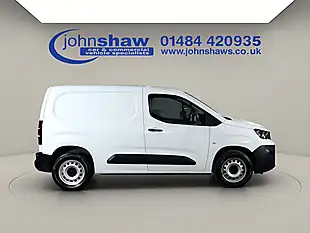 Used 2021 Peugeot Partner Grip Premium White - Interior and Exterior details 11