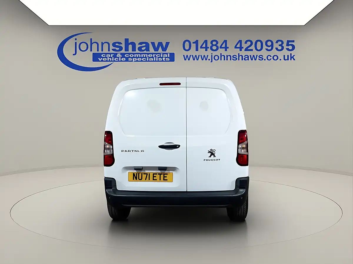 Used 2021 Peugeot Partner Grip Premium White - Interior and Exterior details 13