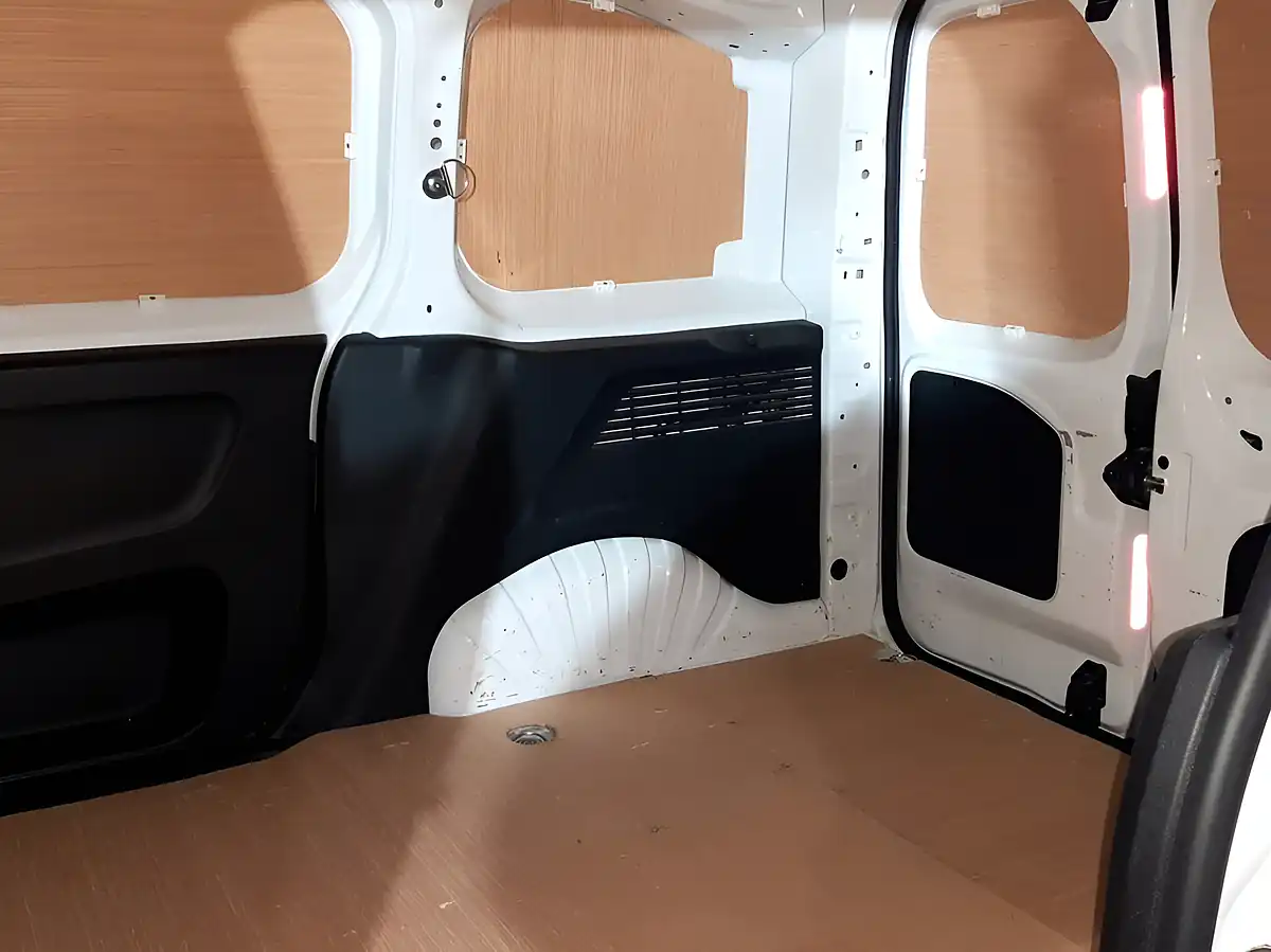 Used 2021 Peugeot Partner Grip Premium White - Interior and Exterior details 6