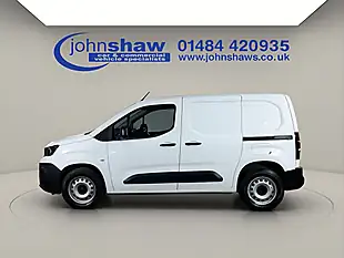 Used 2021 Peugeot Partner Grip Premium White - Interior and Exterior details 8