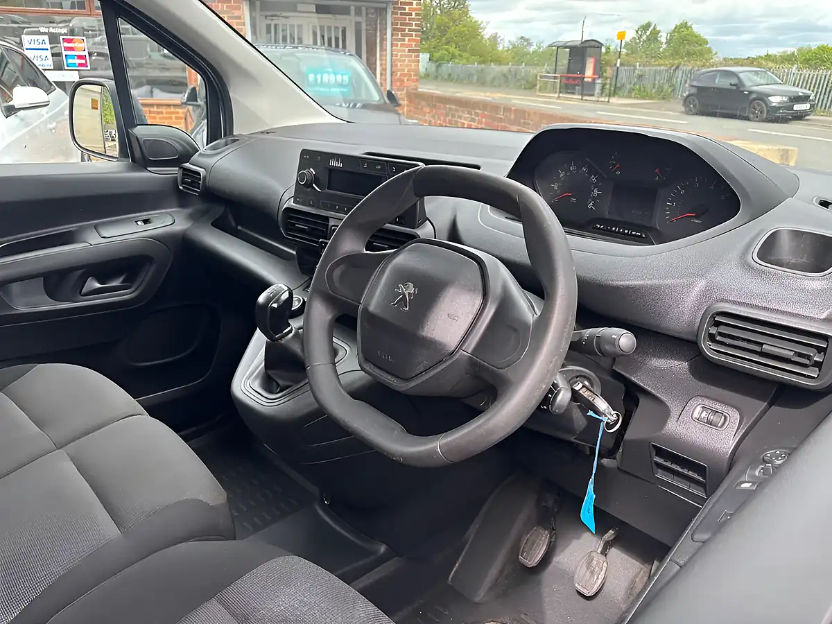 Used 2021 Peugeot Partner Grip Standard Panel Van Swb White - Interior and Exterior details 10