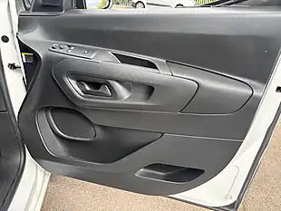 Used 2021 Peugeot Partner Grip Standard Panel Van Swb White - Interior and Exterior details 13