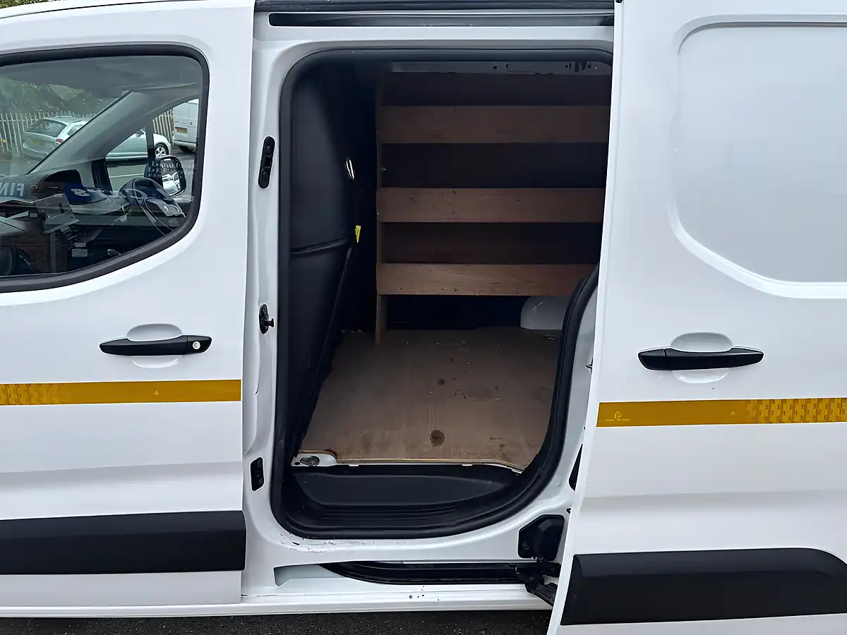 Used 2021 Peugeot Partner Grip Standard Panel Van Swb White - Interior and Exterior details 16