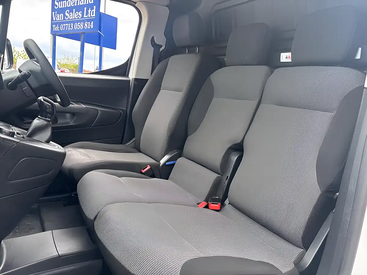 Used 2021 Peugeot Partner Grip Standard Panel Van Swb White - Interior and Exterior details 19