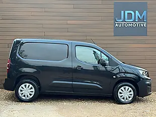 Used 2021 Peugeot Partner Professional L1 Blue Black - Interior and Exterior details 2