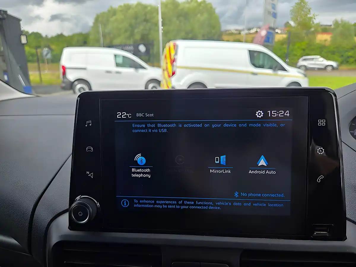 Used 2021 Peugeot Partner Professional Premium Grey - Interior and Exterior details 17