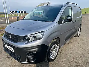 Used 2021 Peugeot Partner Professional Premium Grey - Interior and Exterior details 14