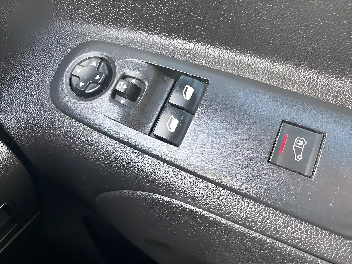 Used 2021 Peugeot Partner Professional Premium Grey - Interior and Exterior details 6