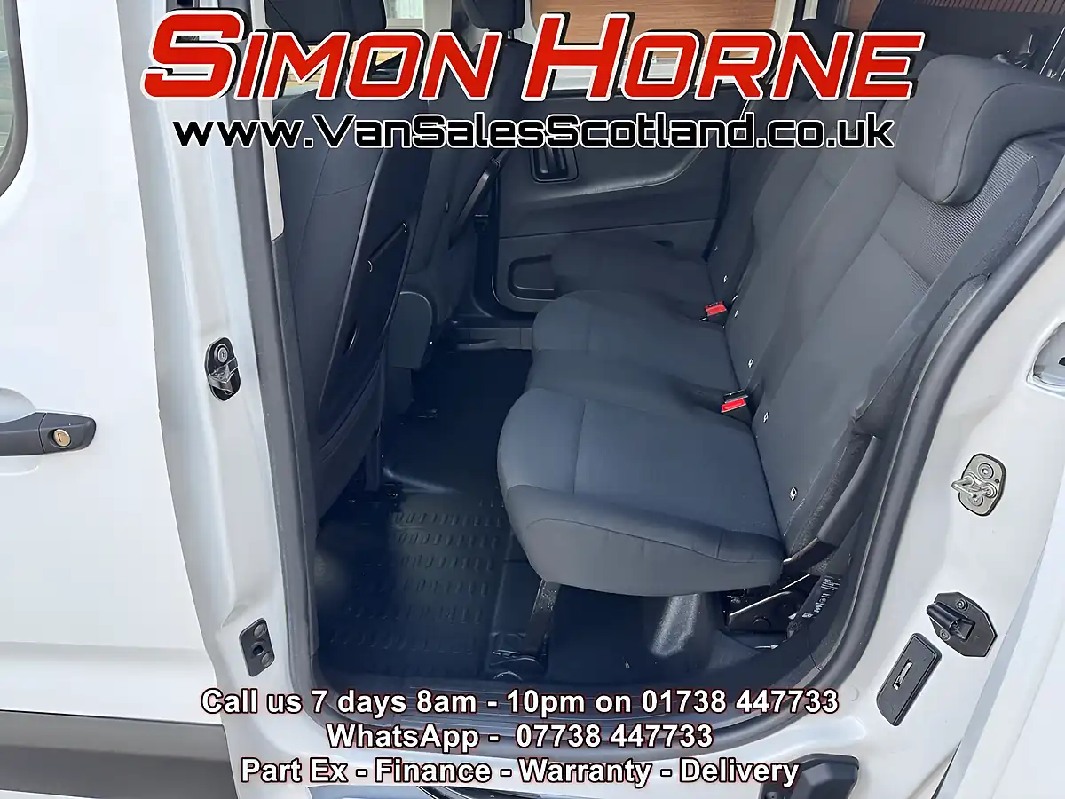 Used 2021 Peugeot Partner Professional Premium - Interior and Exterior details 13