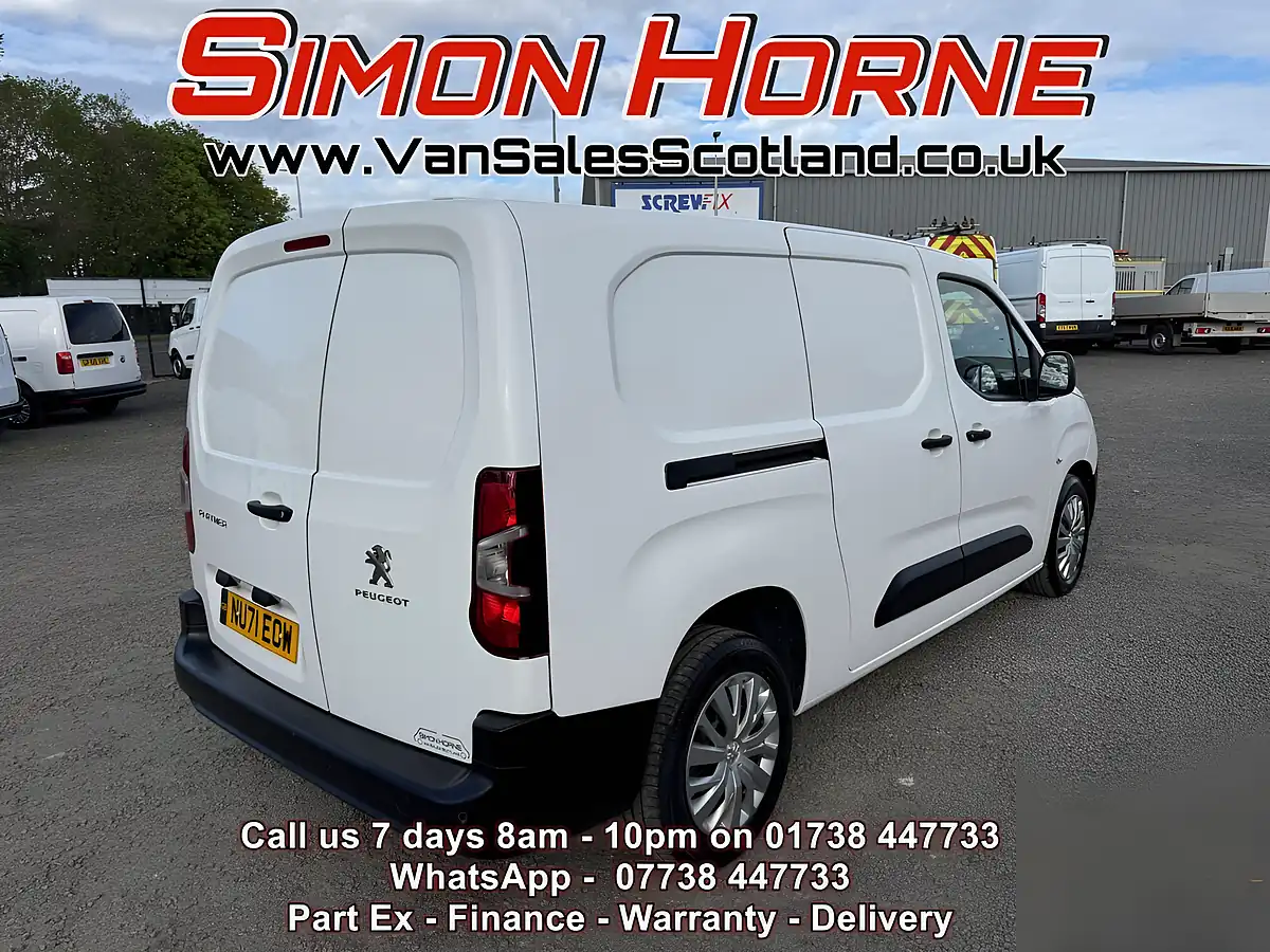 Used 2021 Peugeot Partner Professional Premium - Interior and Exterior details 6