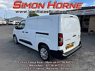 Used 2021 Peugeot Partner Professional Premium - Interior and Exterior details 8