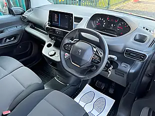 Used 2021 Peugeot Partner Professional Premium L1 Grey - Interior and Exterior details 10