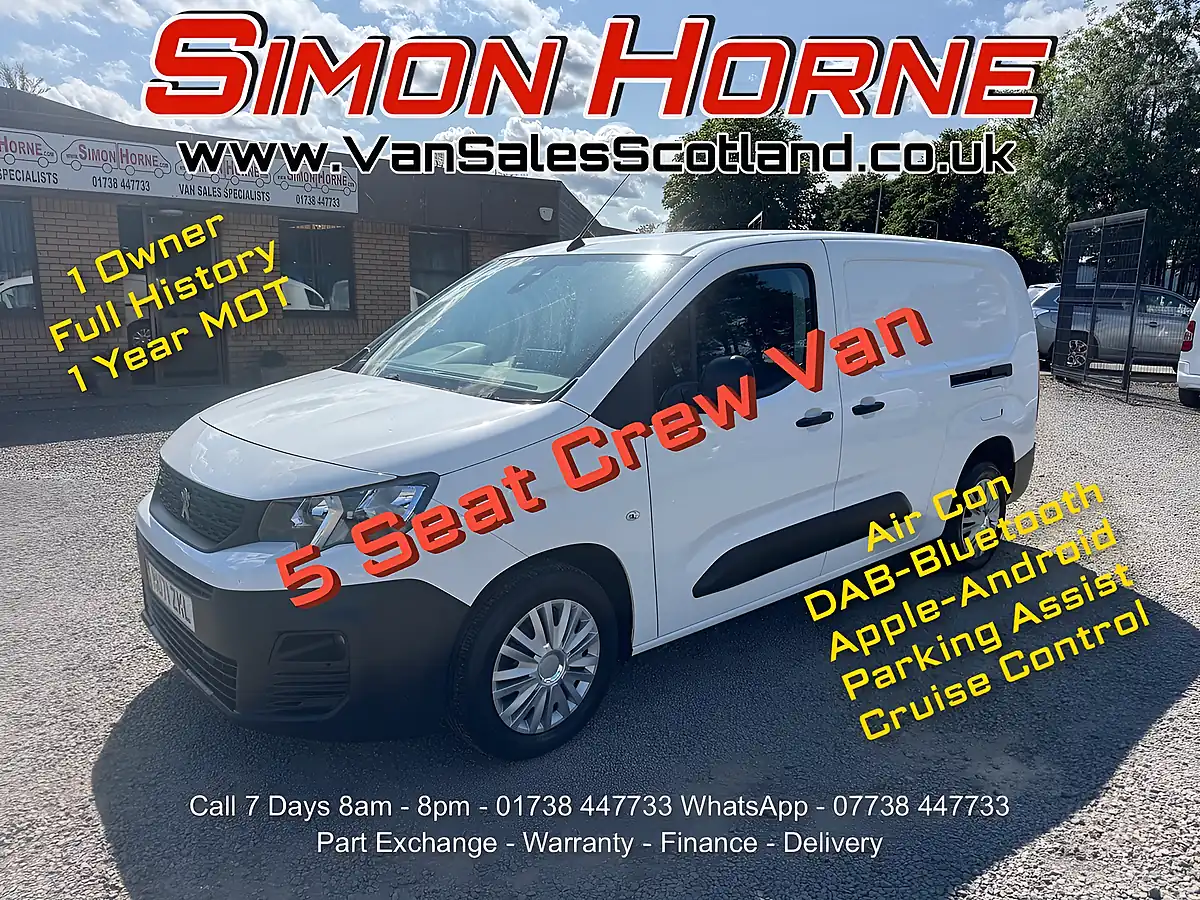 Used 2021 Peugeot Partner Professional Premium White - Front View