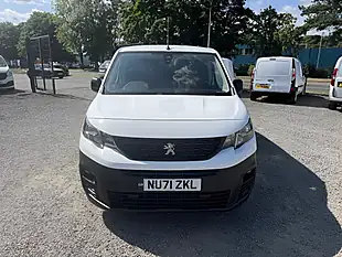 Used 2021 Peugeot Partner Professional Premium White - Interior and Exterior details 3