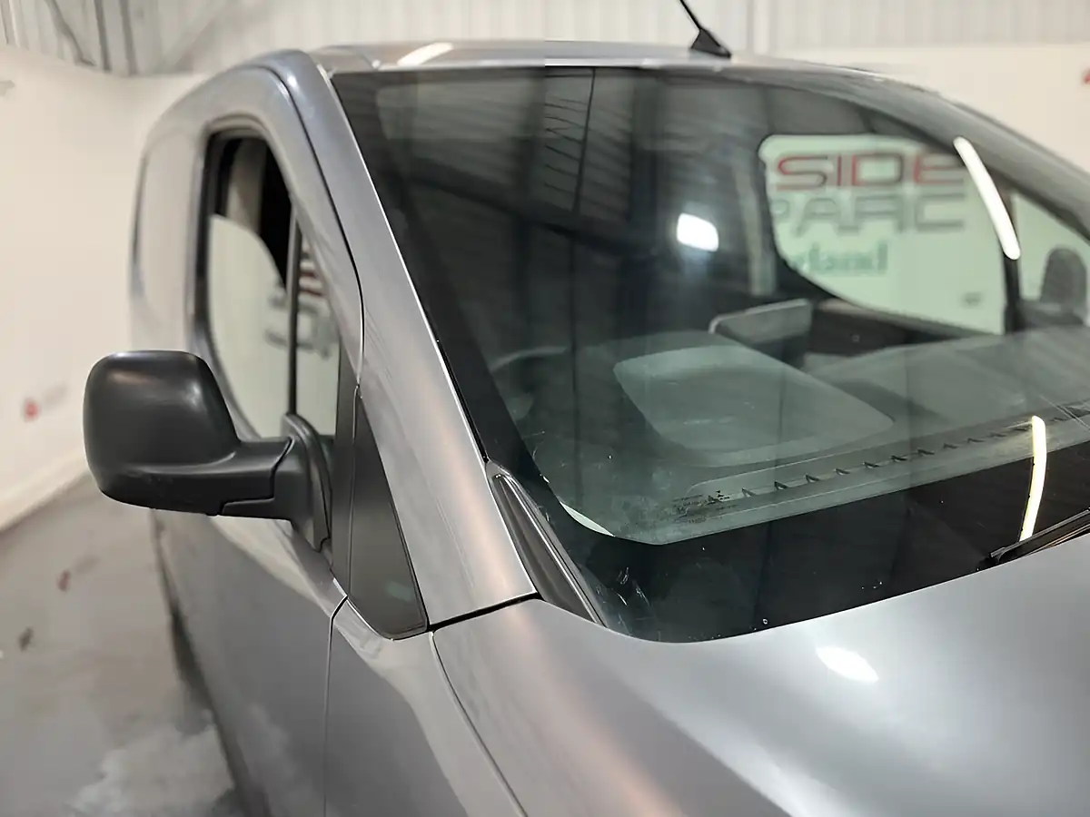 Used 2021 Peugeot Partner Professional Standard Grey - Interior and Exterior details 10