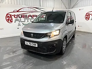 Used 2021 Peugeot Partner Professional Standard Grey - Interior and Exterior details 3