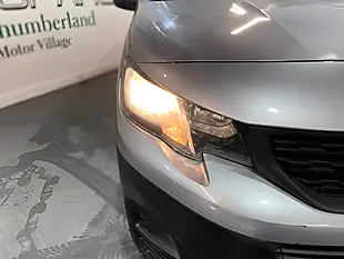 Used 2021 Peugeot Partner Professional Standard Grey - Interior and Exterior details 8