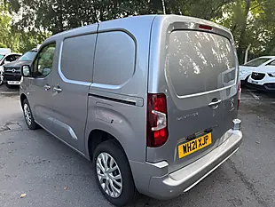 Used 2021 Peugeot Partner Professional Standard Grey - Interior and Exterior details 5