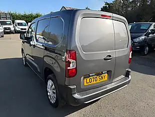 Used 2021 Peugeot Partner Professional Standard Grey - Interior and Exterior details 10